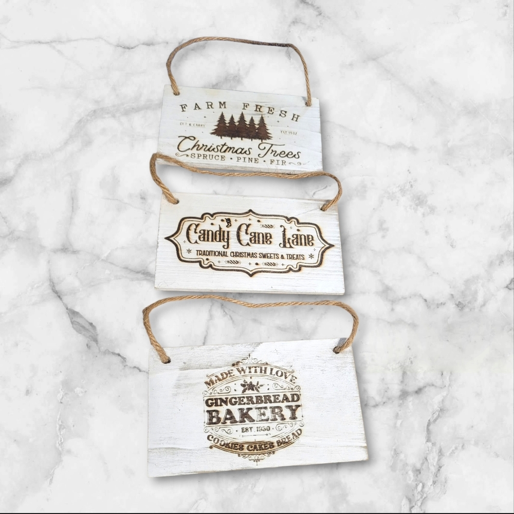 🎄1  Christmas Tree Laser Engrave Signs